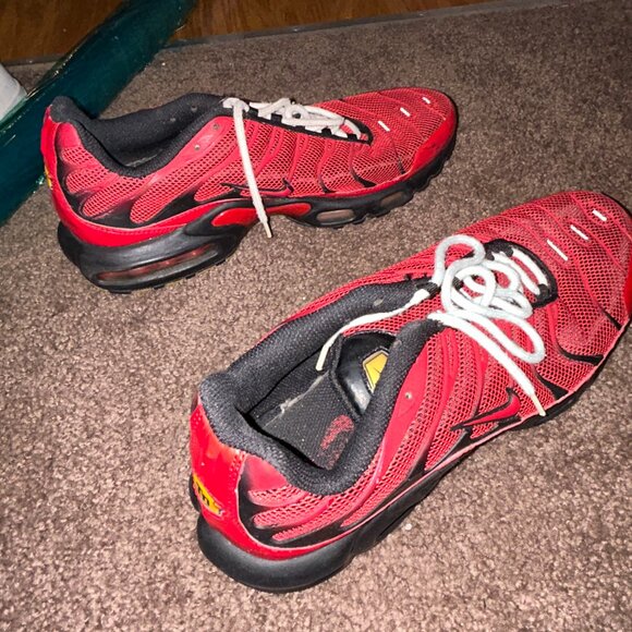 Nike Air Max Plus Siren Red/ Bright Mango/ Black Men\'s‎ 11.5 Excellent main image 4